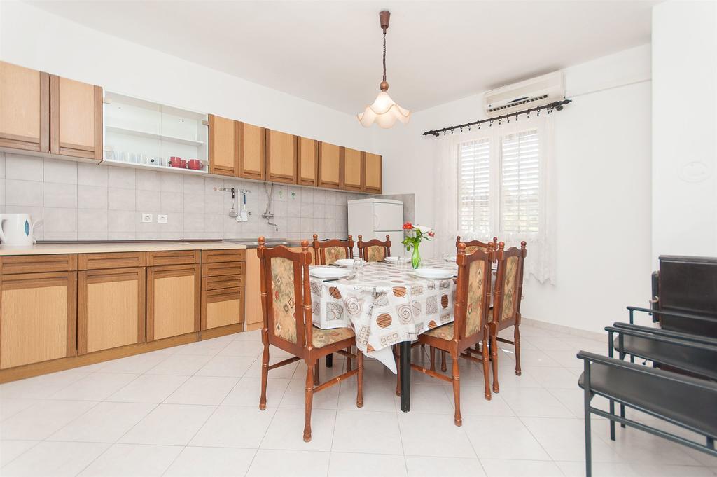Apartment Slavko Biograd Na Moru Exterior photo